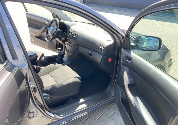 Toyota Avensis cena 12500 przebieg: 289714, rok produkcji 2008 z Błażowa małe 781